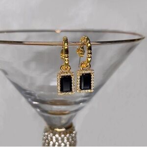 Elegant Gold and Black Hoop Earrings